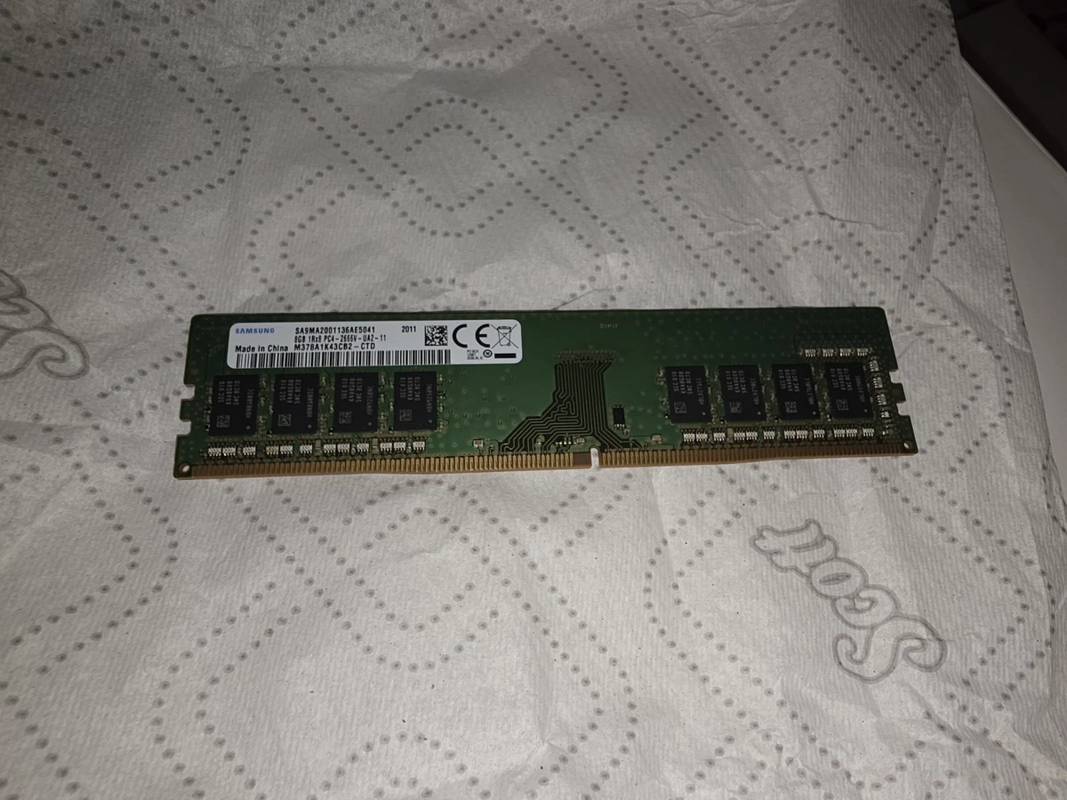 Samsung PC4-21300 (DDR4-2666) Bus Speed Computer RAM 8 GB Capacity
