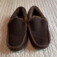 UGG Men  s Brown Suede Shearling Lined Slip-On Moc Slippers US 10 EU 43