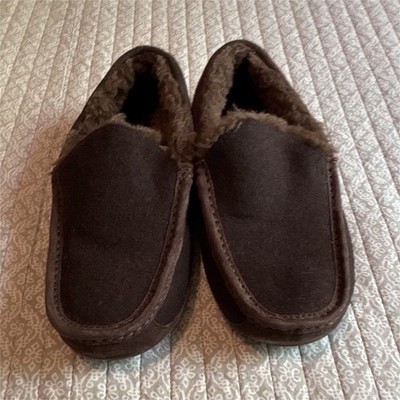UGG Men s Brown Suede Shearling Lined Slip-On Moc Slippers US 10 EU 43