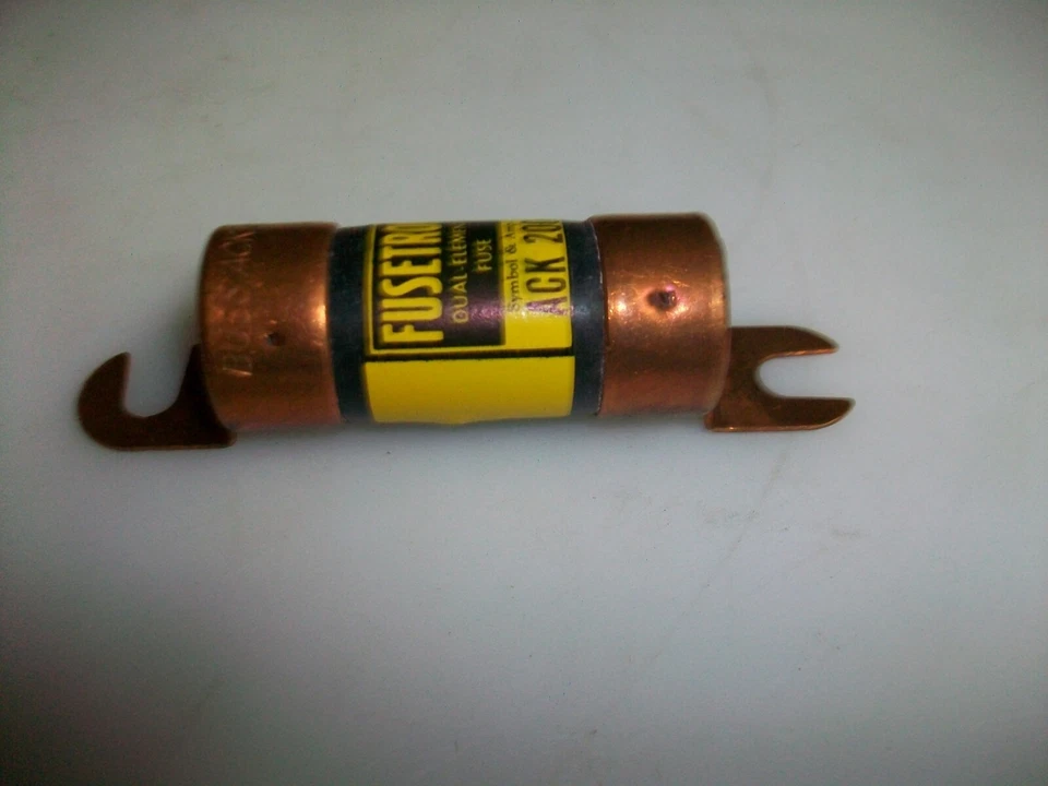 FUSIBLE BUS FUSETRON ACK 200. NSN 5920-00-131-9849 Foto 2 de 4