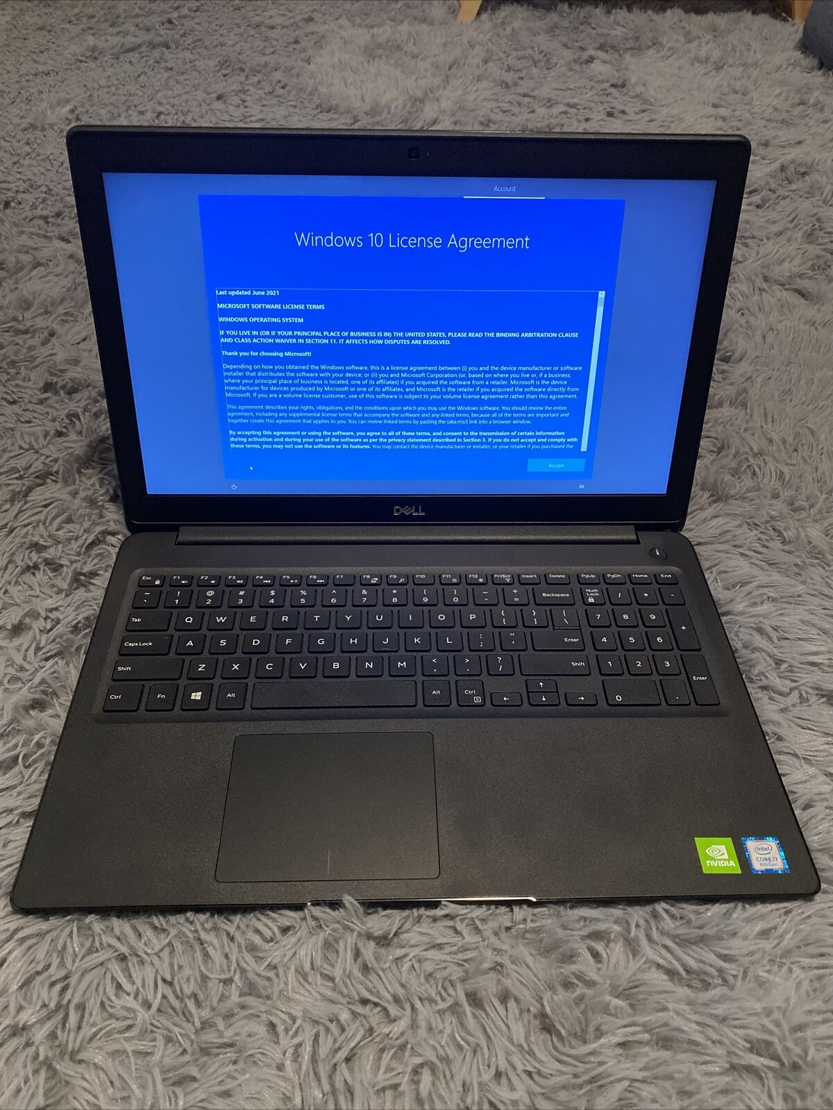 Dell Latitude 3500 i7-8565U @ 1.80GHz 16GB DDR4 256GB SSD GeForce MX130 -  MF2540