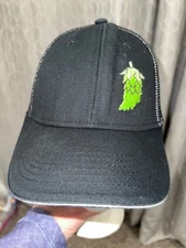 Le Clyde Da Brewing Trucker Mesh Hat cap Black with unique green logo EUC Adj