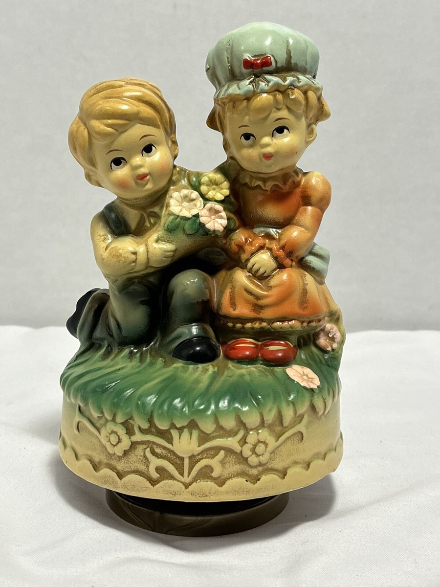 Jouet Ancien Vintage – Poupée Mécanique à Musique – Japon 1970 – Love Story – 32 Cm