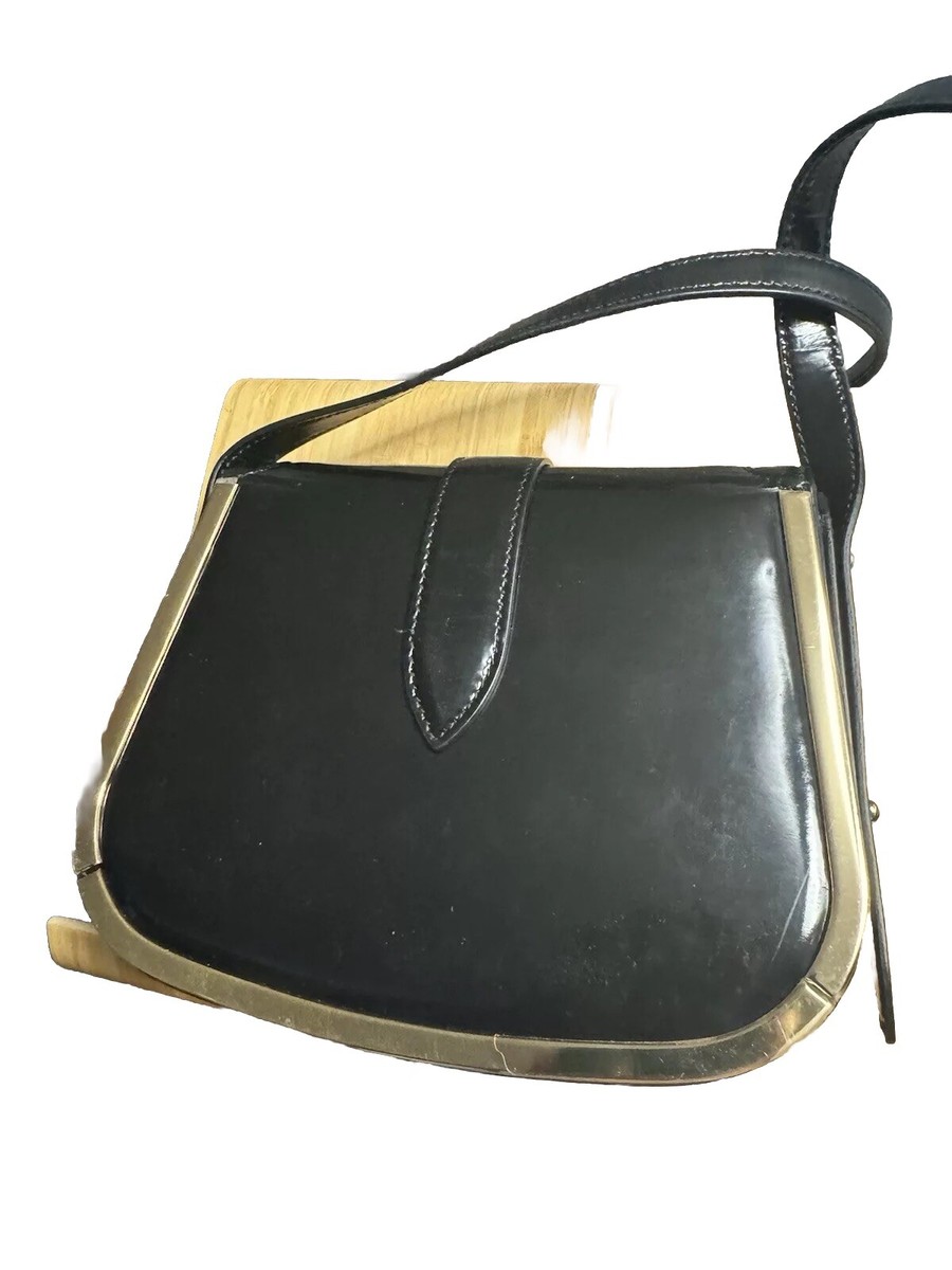 VIP【送料関税込】FERRAGAMO Leather Shoulder Bag Salvatore Ferragamo Medium Leather Shoulder Bag | eBay