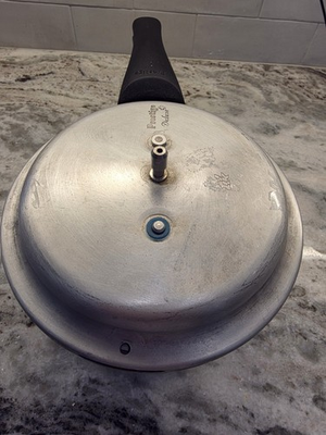 #ad Vintage Prestige Deluxe 3 Liter Pressure Cooker Stainless Steel Made In India $24.99