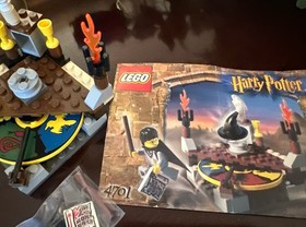 LEGO 4701 Harry Potter Sorting Hat Set Complete w/ Minifigure and Instructions