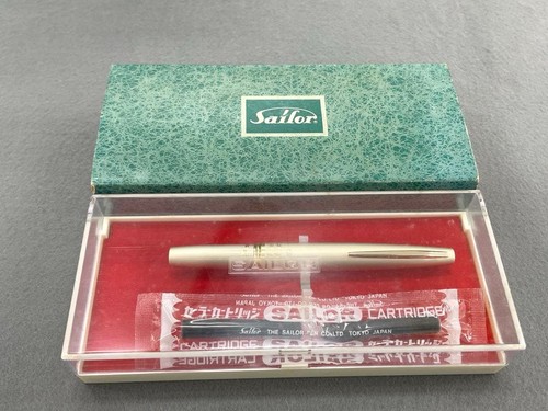 Sailor Vintage Füllfederhalter 18K Feder Showa Retro Blumenmuster New Old Stock - Bild 16 von 17