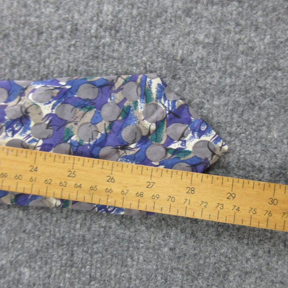 Corbata Oleg Cassini para hombre 100 % seda púrpura gris patrón abstracto hecha a mano prendas para el cuello Foto 3 de 4