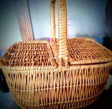 Vintage Picnic Basket Gently Loved