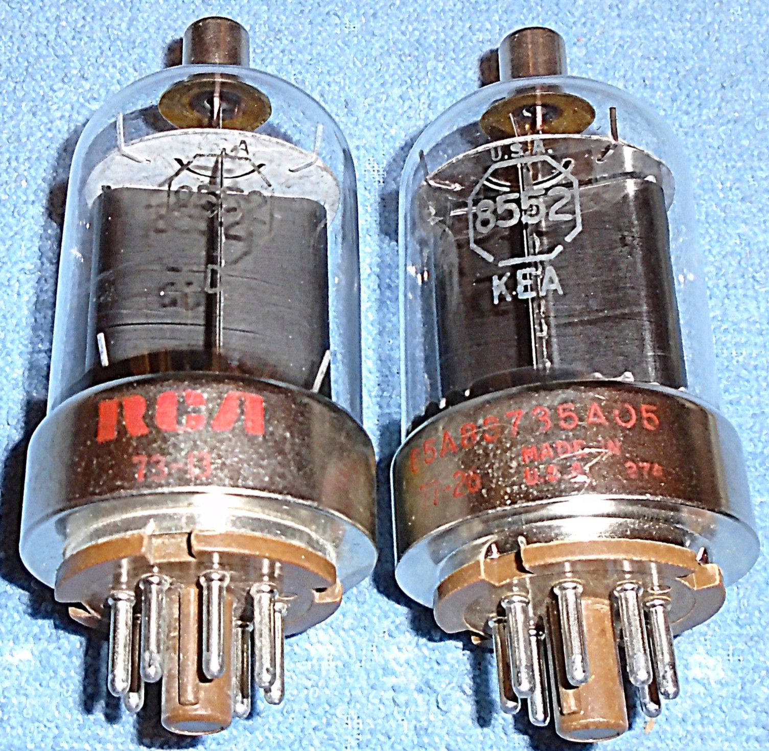 2 RCA 8552 aka 6883B 8032A Vacuum Tubes  27-Watts 12-VOLT for Radio Transmitters
