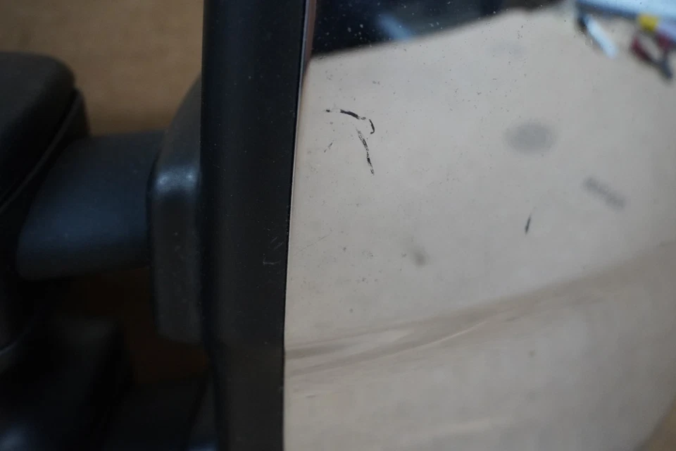 12 13 14 15 16 17 18 19 日产 NV2500 NV3500 左驾驶员侧视镜 — 第 3/4 张图片