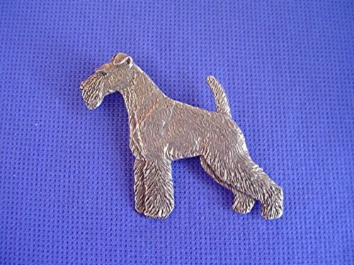 Wirehaired Fox Terrier pin STANDING #39B Pewter Dog Jewelry by Cindy A. Conter   - Picture 1 of 1