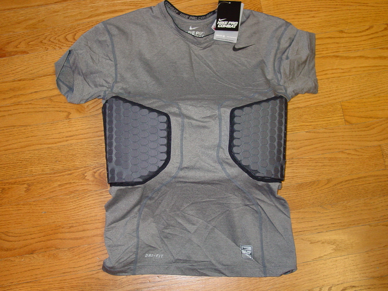 New Mens XL Nike Pro Combat Padded Compression Shirt Basketball