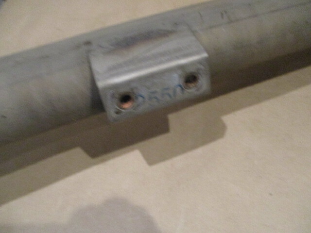 Maserati 4200 - RH Exhaust Center Extension Pipe (Used) - P/N # 187823
