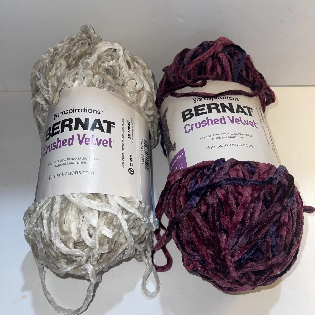 Lot of 2 Yarnspirations BERNAT Crushed Velvet 10.5 oz 16007 White 16005 Bugundy
