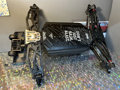 484180_3