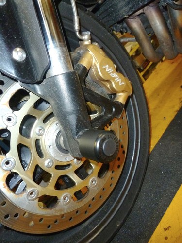 TRIUMPH SPEED TRIPLE  1997-2004 FULL SET OF 8 CRASH MUSHROOMS BUNGS SLIDERS  S7U - Picture 7 of 12