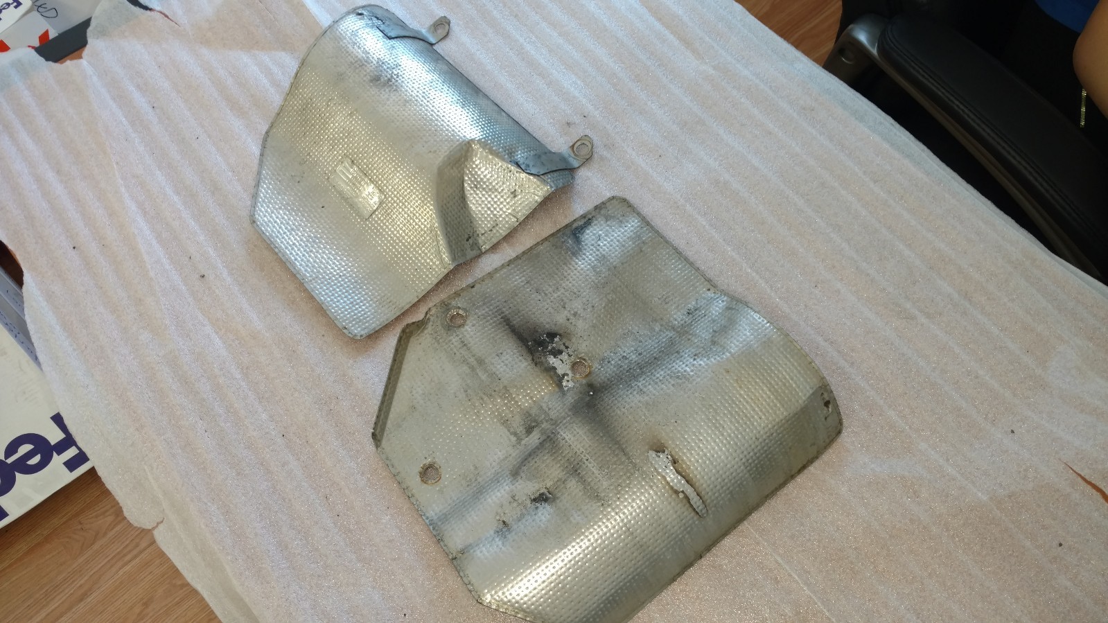 LAMBORGHINI MURCIELAGO AC COMPRESSOR HEAT SHIELD OEM 45009496
