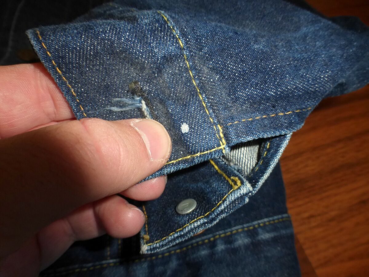 VINTAGE RARE LEVI'S 558 XX DENIM JEAN JACKET LETTER VINTAGE RARE LEVI'S 558 XX DENIM JEAN JACKET LETTER