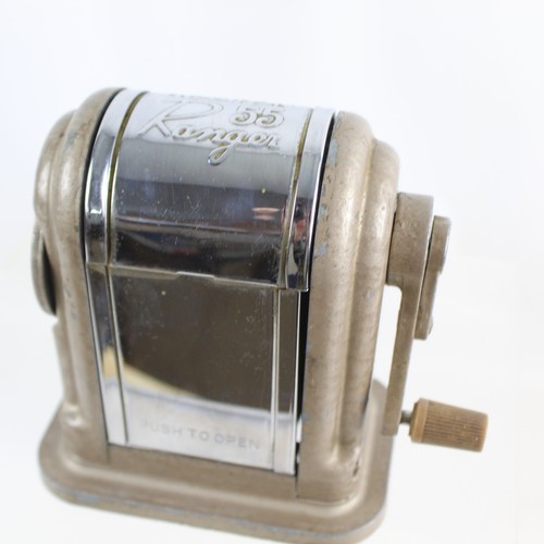 Vintage Boston Ranger 55 Pencil Sharpener Select Point Six Size Hole selector