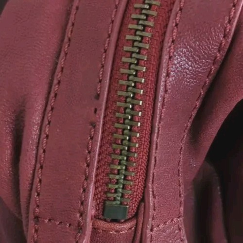 Marc N.Y. Andrew Marc Handbag Red Burgundy Purse Duffle Bag Zip - Picture 9 of 17