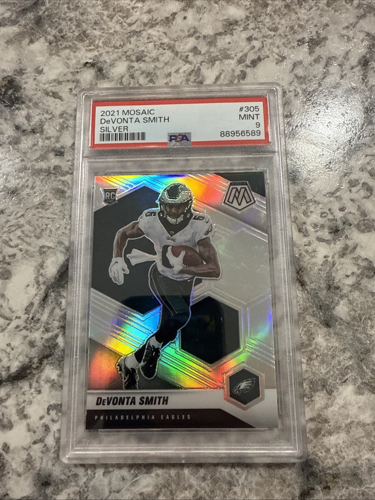 2021 Mosaic Devonta Smith #305 Silver PSA 9