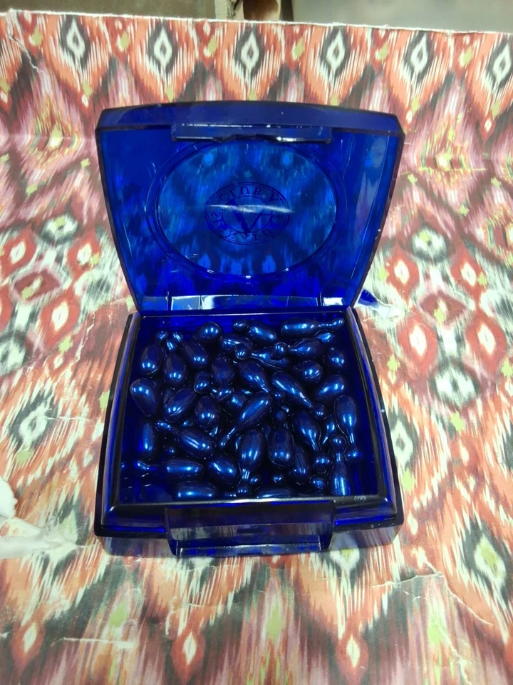 Cápsulas de tratamiento de belleza capilar aceite de argán marroquí Signature Club A Precious Dama Foto 2 de 4