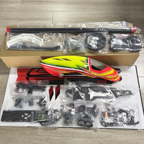 Steam AK700 700mm Flybarless RC Helicopter KIT Version with Canopy and Blade - Picture 3 of 5
