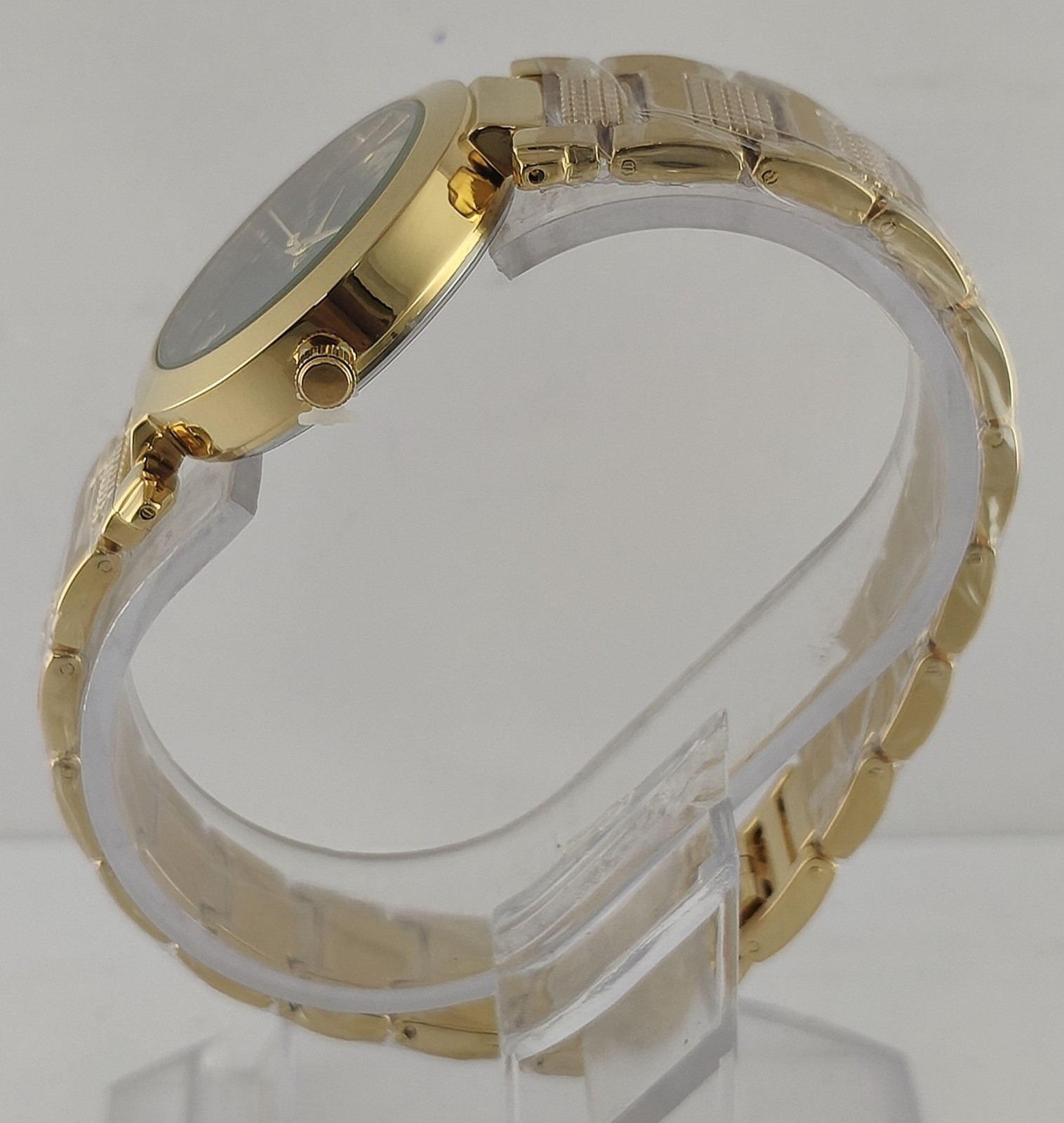 Luxury Versace Quartz Black Dial GP Case Women Watch Steel Band "Stay Punctual" thumbnail 7