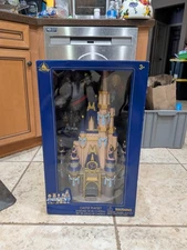 Walt Disney World Limited Edition 50th Anniversary Cinderella Castle New