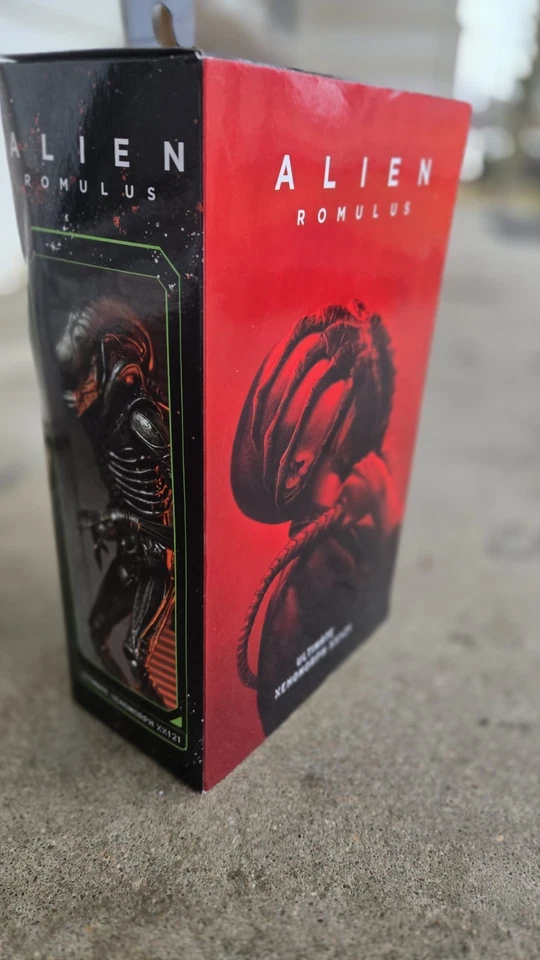 Figura de acción Alien: Romulus Ultimate Xenomorph XX121 nueva en caja Foto 4 de 4