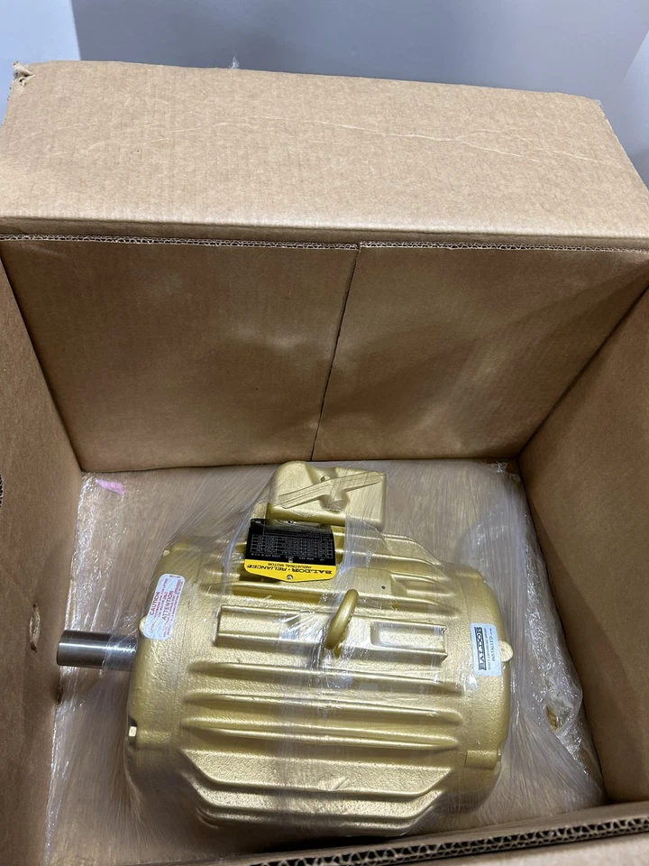 Motor industrial Baldor Reliance 06K265W567G1 5-7HP 1750/1725RPM 3PH 230/460V Foto 4 de 4