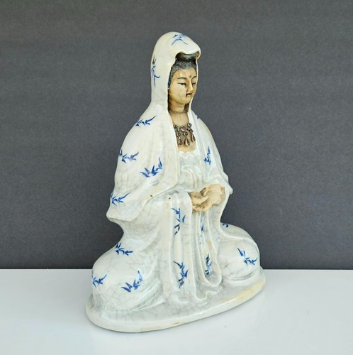 Antigua estatuilla de cerámica china Quing Guanyin Bodhisattva del siglo XIX Qianlong - Imagen 7 de 9