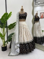 Stylish Look Jacquard Lehenga Choli With White Dupatta For Reception Wear