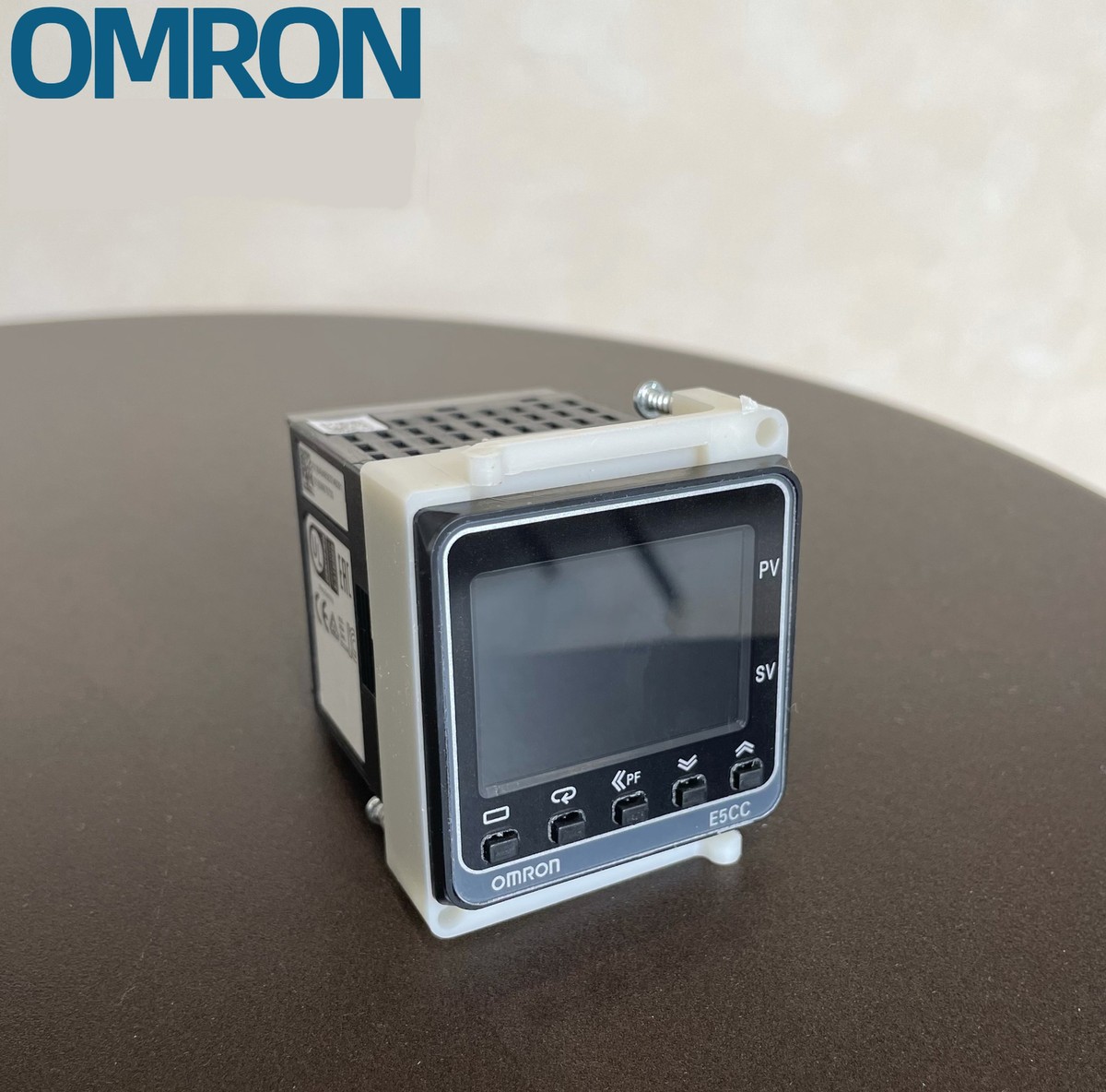E5CC-TQX2ASM-000 オムロン 楽天市場】オムロン(OMRON) E5CC-QX2ASM-000 デジタル調節計 電圧出力
