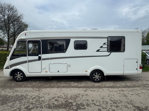 Hymer B 698 2014 Only 22K 1 Owner Rear Island Bed Layout - Picture 4 of 24