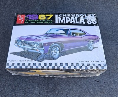 1967 Chevrolet Impala SS AMT 1:25 Scale Model Kit New Sealed