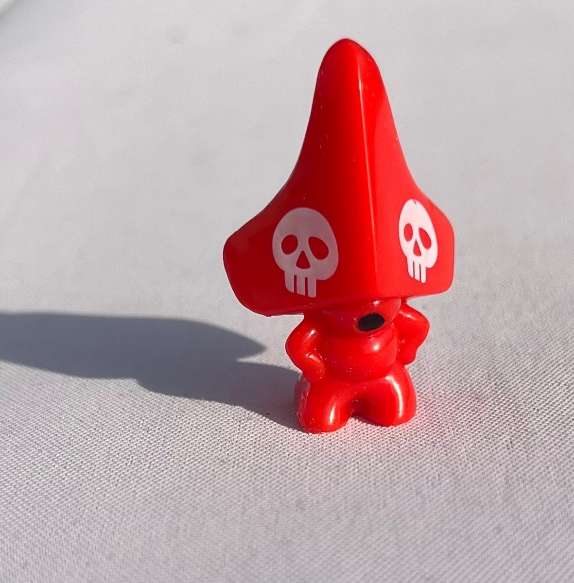 MOST WANTED Hiraku Series 1 Gogos Crazy Bones Modern RARE Black