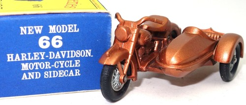 LESNEY MATCHBOX NO. 66 HARLEY DAVIDSON MOTOR CYCLE WITH SIDECAR - MINT BOXED - Picture 4 of 5