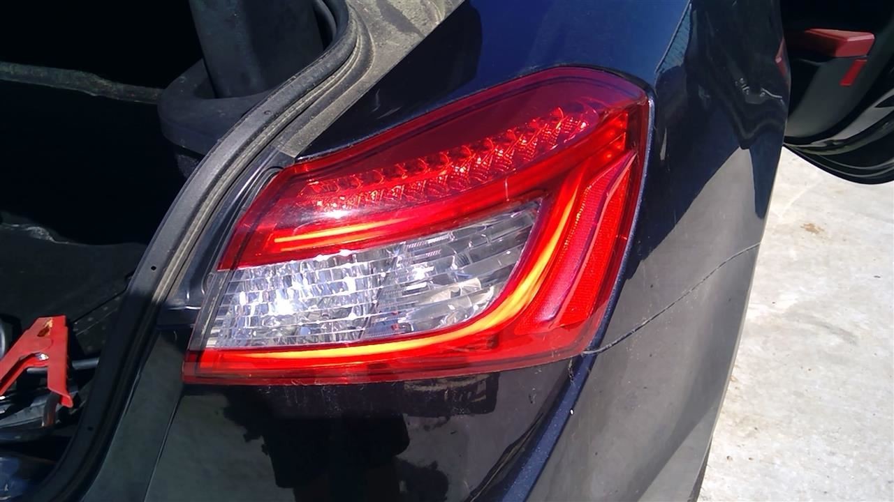 Maserati Ghibli 2014 Right Side panel