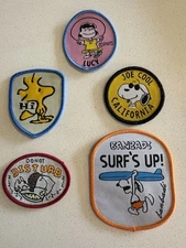 Set of 5 - Peanuts Snoopy Embroidered Patches      *Sew on ONLY