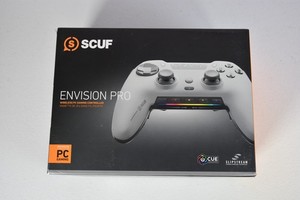値下げ可今日の朝まで出品　SCUF ENVISION PRO ホワイトおまけあり ほぼ未使用 SCUF ENVISION PRO ホワイト おまけあり 本日見つけた