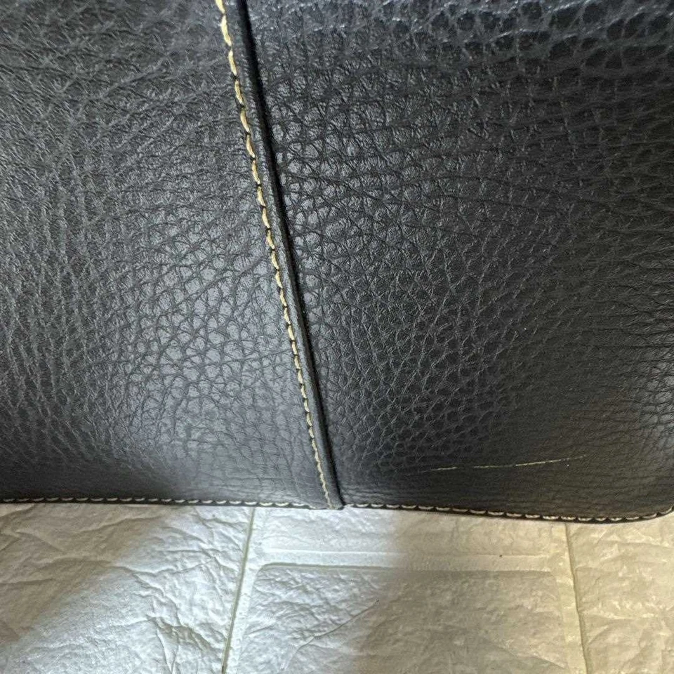 VALENTINO Business Bag Briefcase A4 Logo Leather Black Men's USED FROM JAPAN - Image 4 of 4