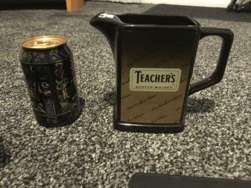 Pub jugs whiskey,bells,teachers,grouse,black bottle etc. Tobacco jugs also - Foto 187 di 337