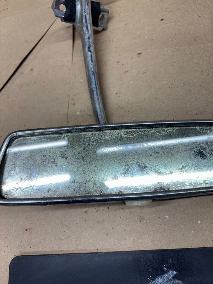 1961 1962 1963 1964 Cadillac interior retrovisor visera clip proyecto Foto 3 de 4