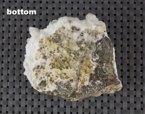 DATOLITE and PREHNITE CRYSTALS - 6 cm - RONCARI QUARRY, CONNECTICUT 29256 - Picture 6 of 7