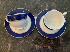 Mikasa Embassy Row 2 Tea Cups/Saucers Fine China "L3427" Cobalt Blue Gold Trim
