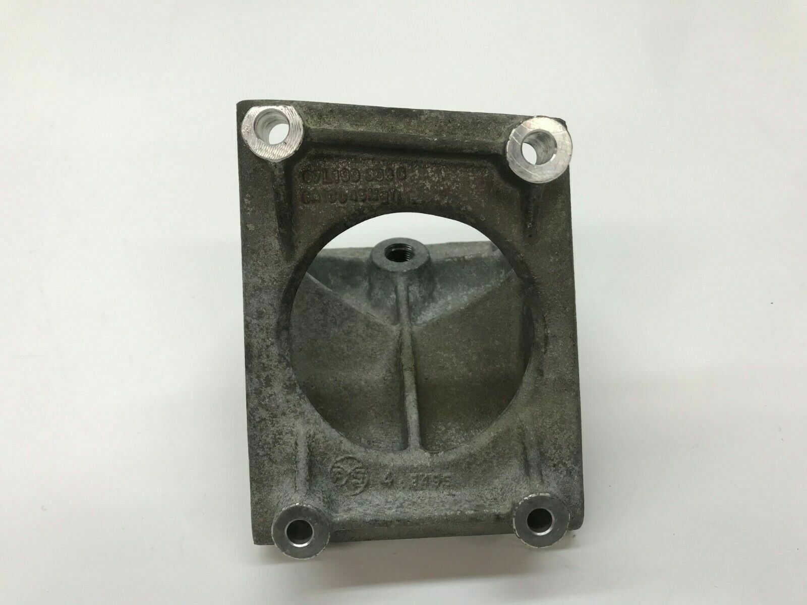 LAMBORGHINI GALLARDO PASSENGER RIGHT ENGINE SUPPORT MOUNT BRACKET OEM 07L199308C