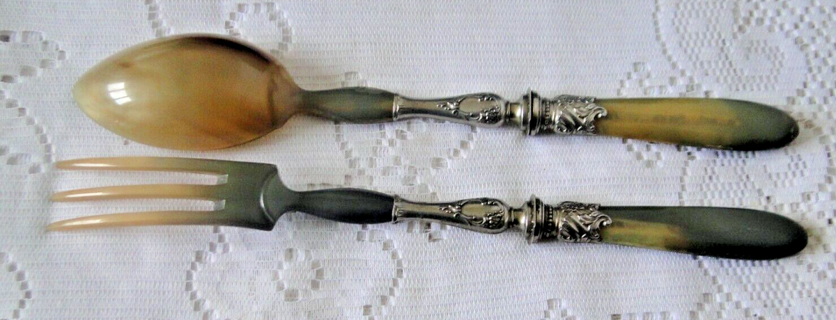 ANCIENS COUVERTS SALADE CORNE MANCHE BAKÉLITE VIROLE MÉTAL ARGENTE ART