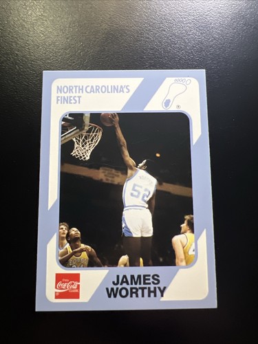 James Worthy [Gold] #23 1989 Collegiate Collection North Carolina card